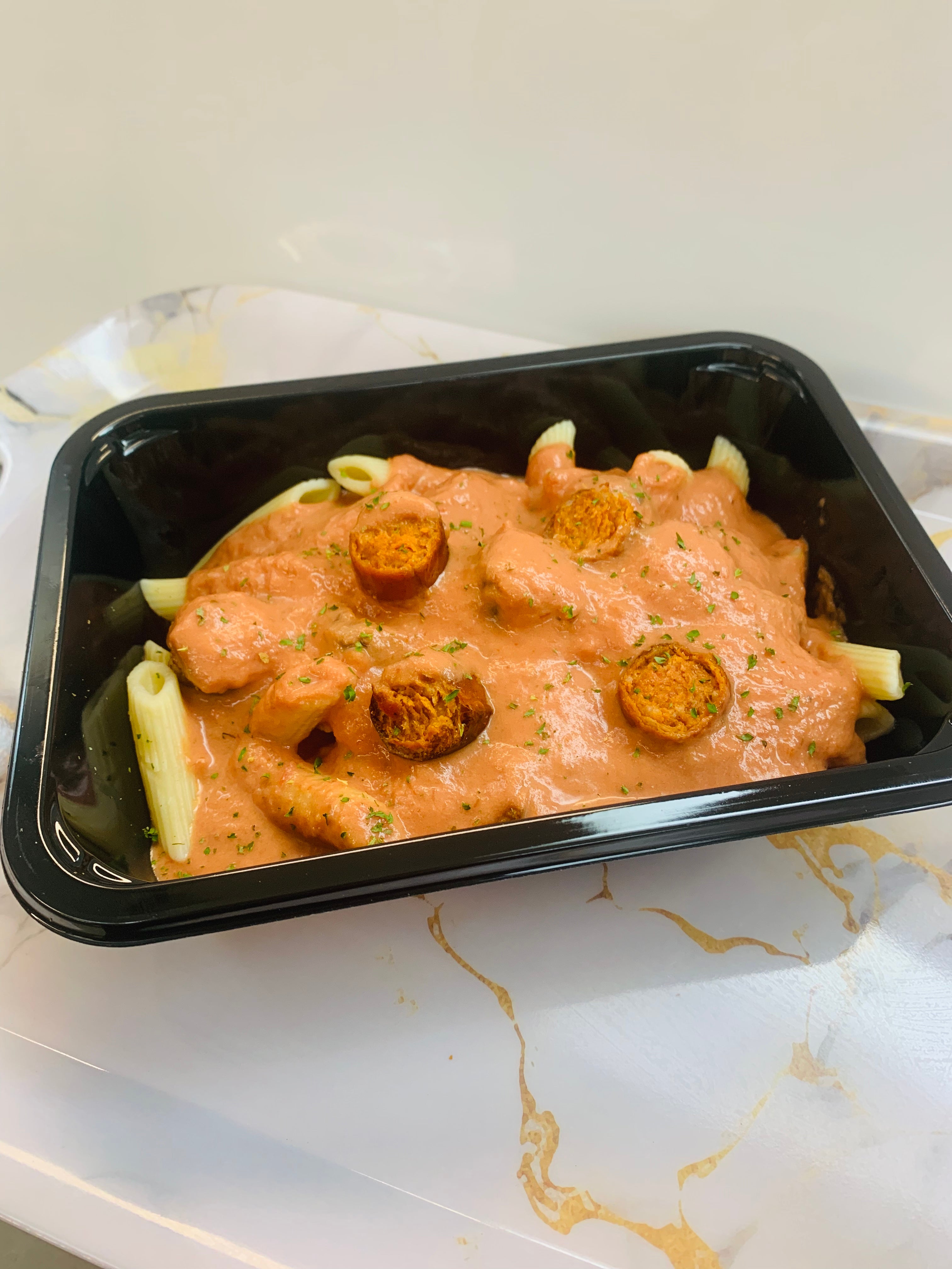 Penne rosée à la saucisse merguez