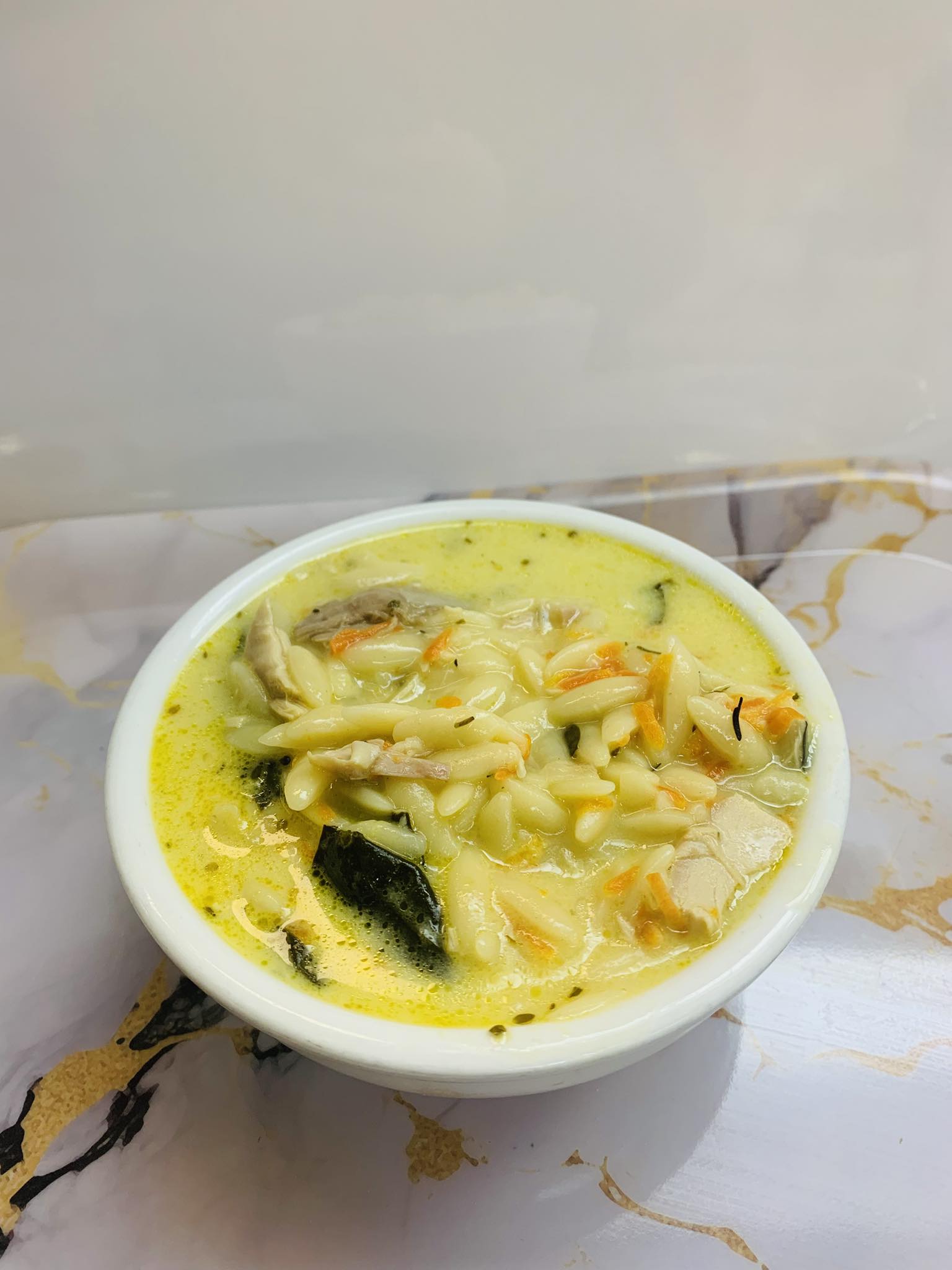 Soupe orzo et poulet